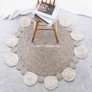 Vietnamese Rugs Wholesale: A Buyer's Guide to Natural Fiber Rugs 8 Round seagrass rug with a flower-shaped border