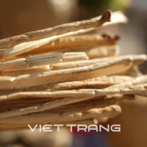 Vietnamese Rugs Wholesale: A Buyer's Guide to Natural Fiber Rugs 3 Dried water hyacinth fiber used to weave rugs