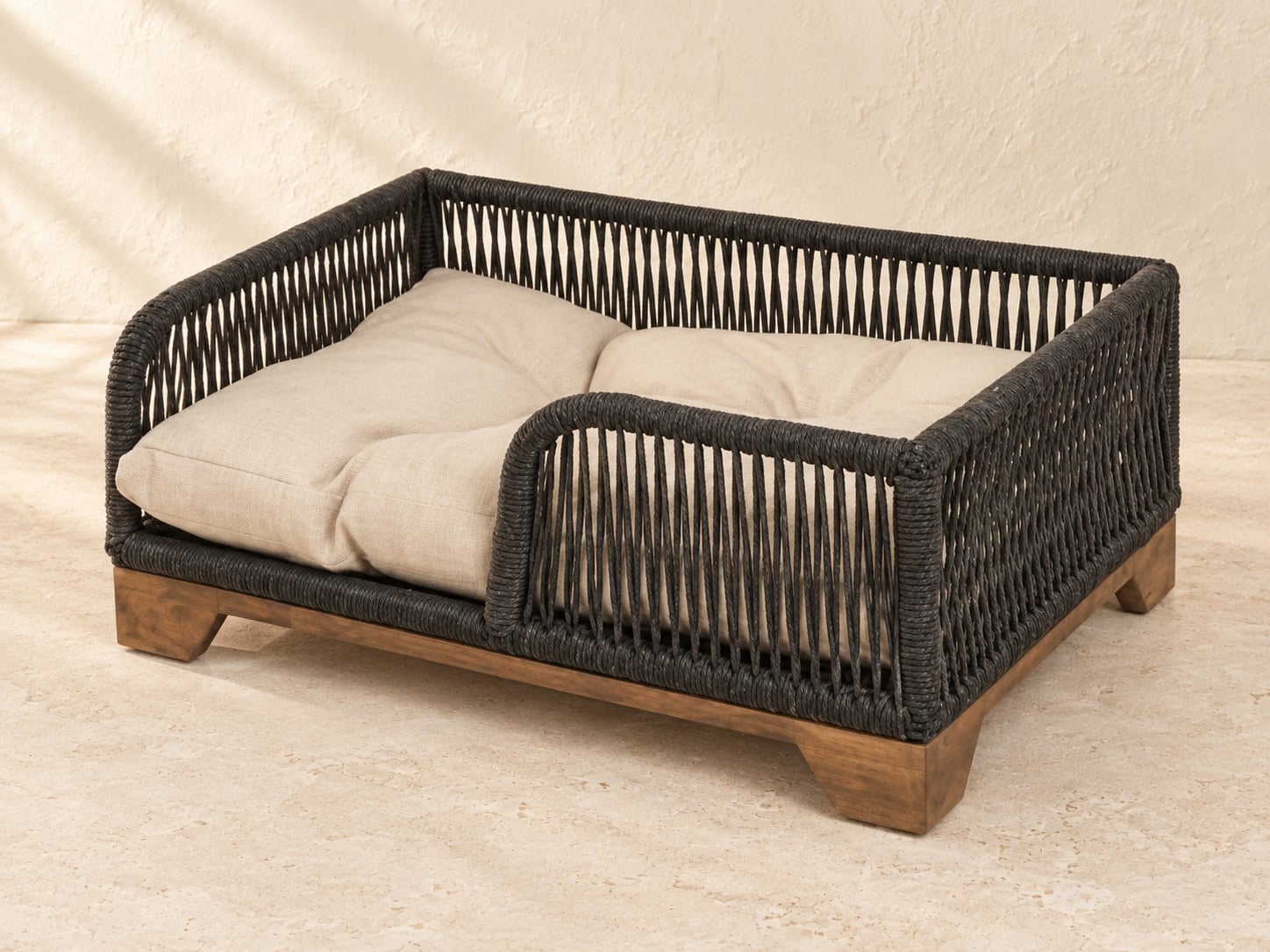 Framed Rattan Pet Sofa