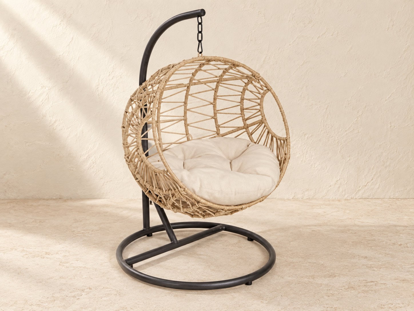 Suspended Rattan Pet Swing