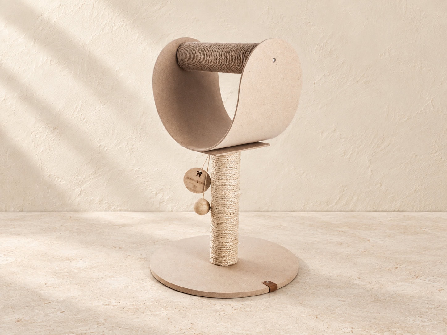 Cradle-Top Jute Scratching Post