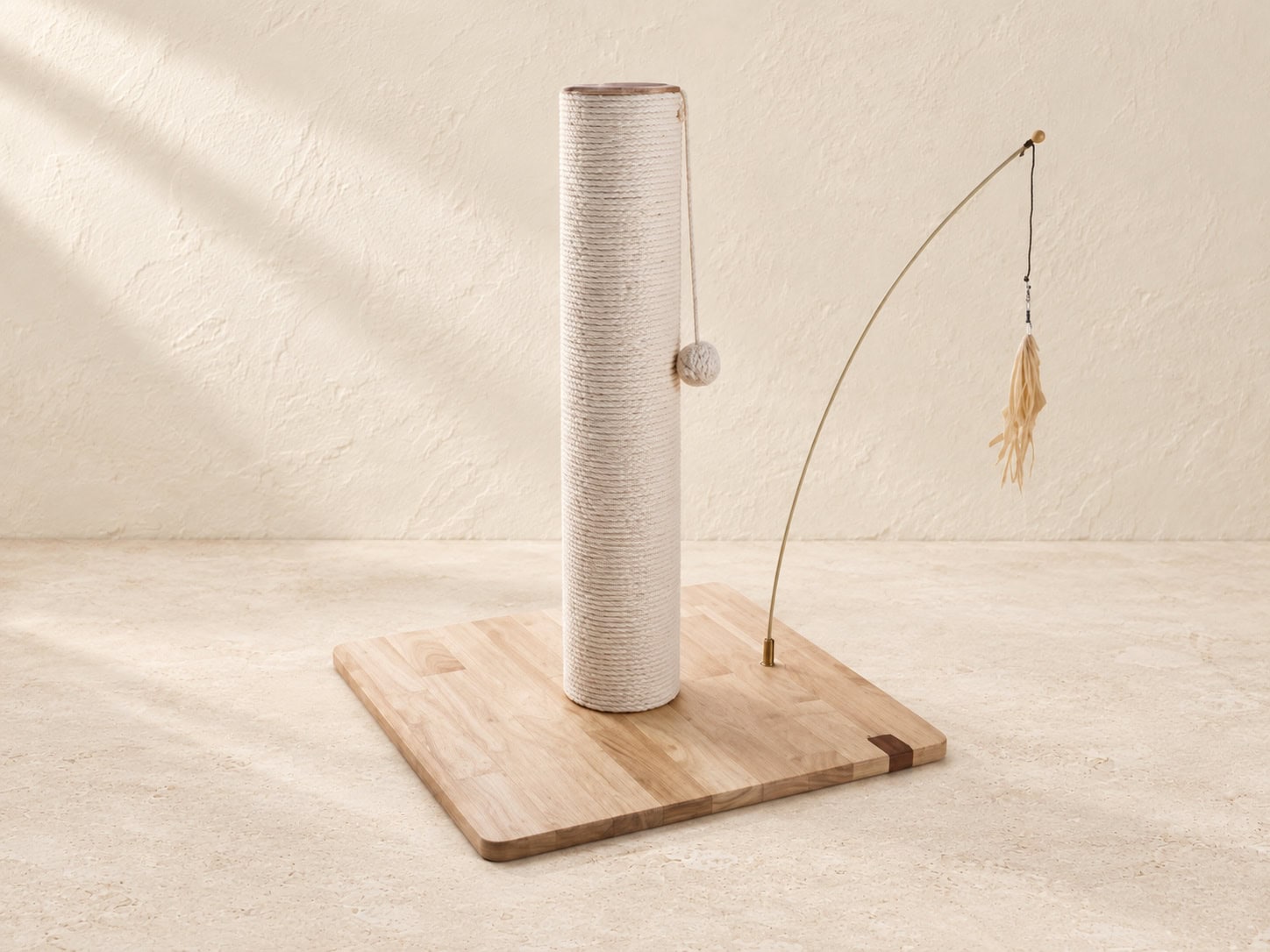 Wand & Jute Scratching Post