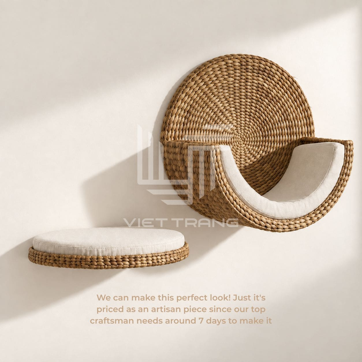 Handwoven Water Hyacinth Wall-Mounted Flat Cat Bed